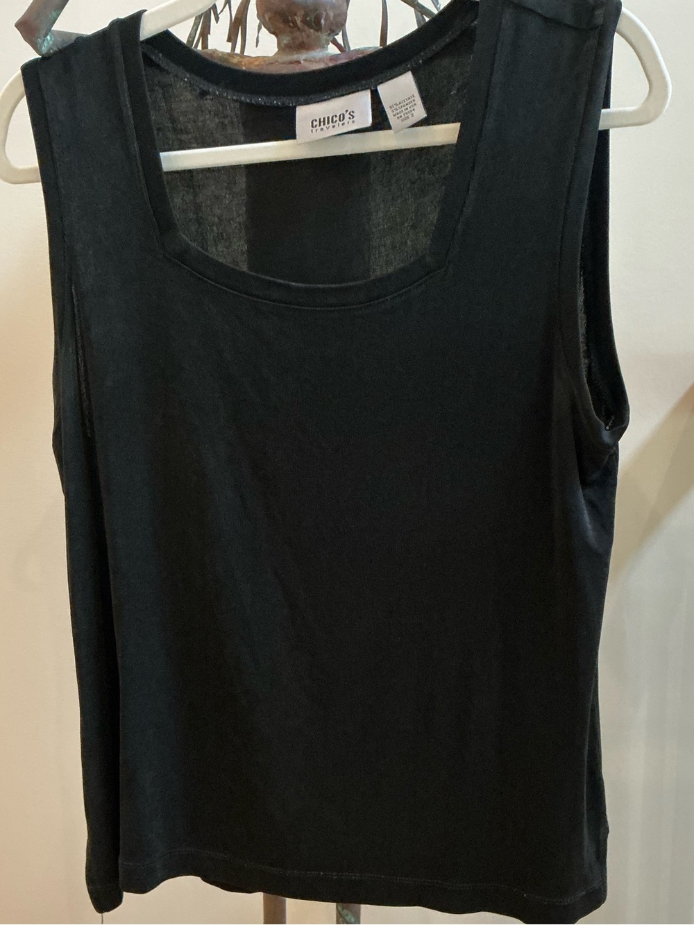 Chico's Traveler’s Black Scoop Neck Sleeveless Tank